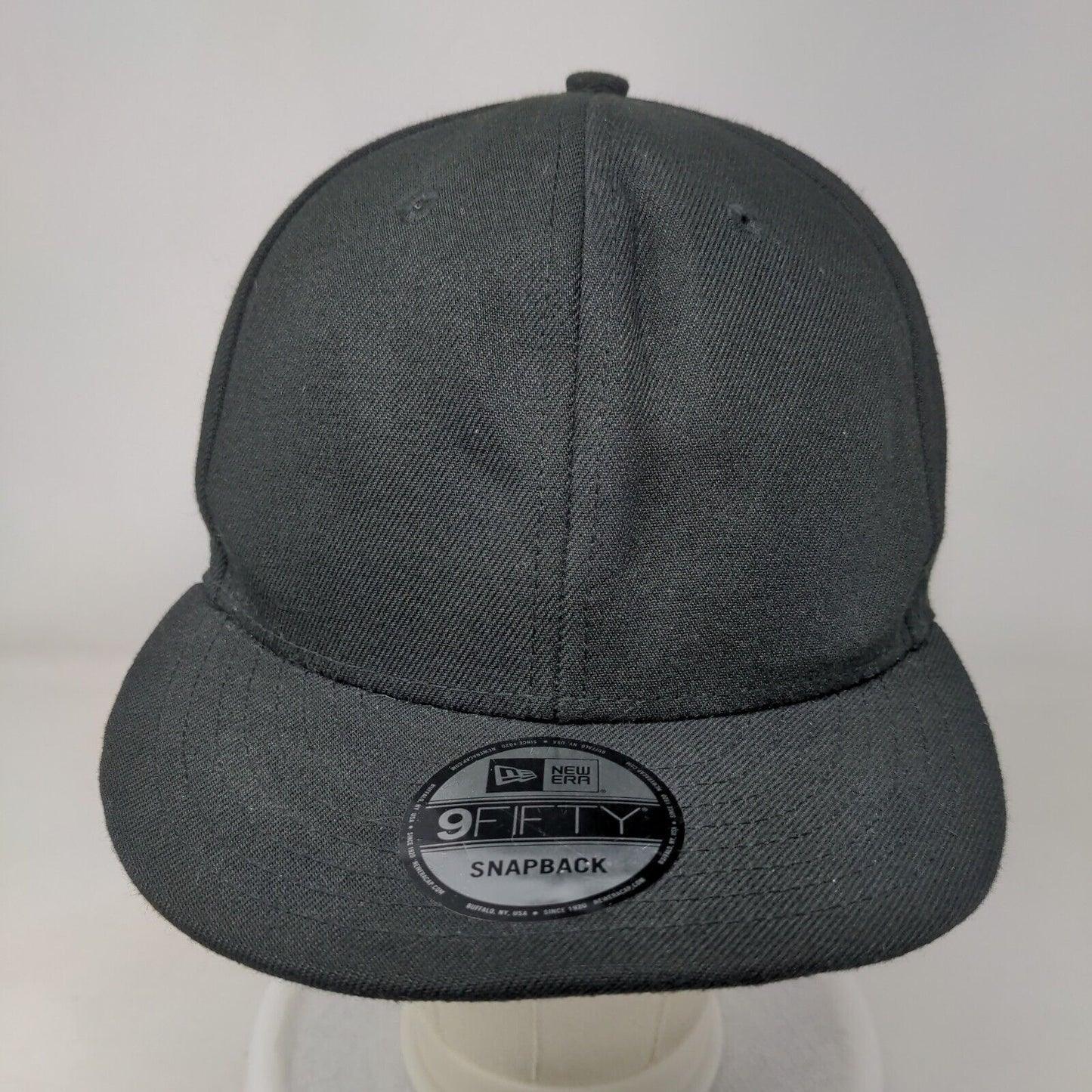 New Era Snapback Hat Black One Size Solid 6 Panel Vent Holes Blank