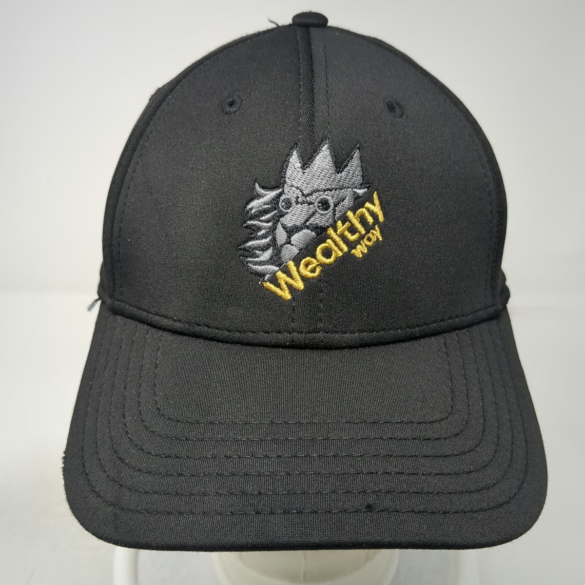 Otto Baseball Cap Black One Size Wealthy Way Lion Logo Strapback Stretch Hat