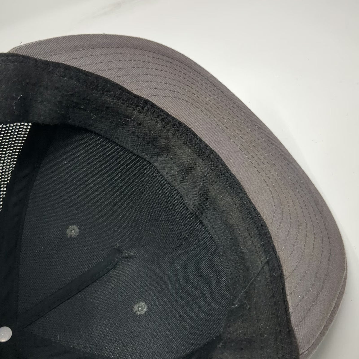 Polaris Trucker Hat Gray One Size Star Logo Patch Mesh Snapback Side Embroidery