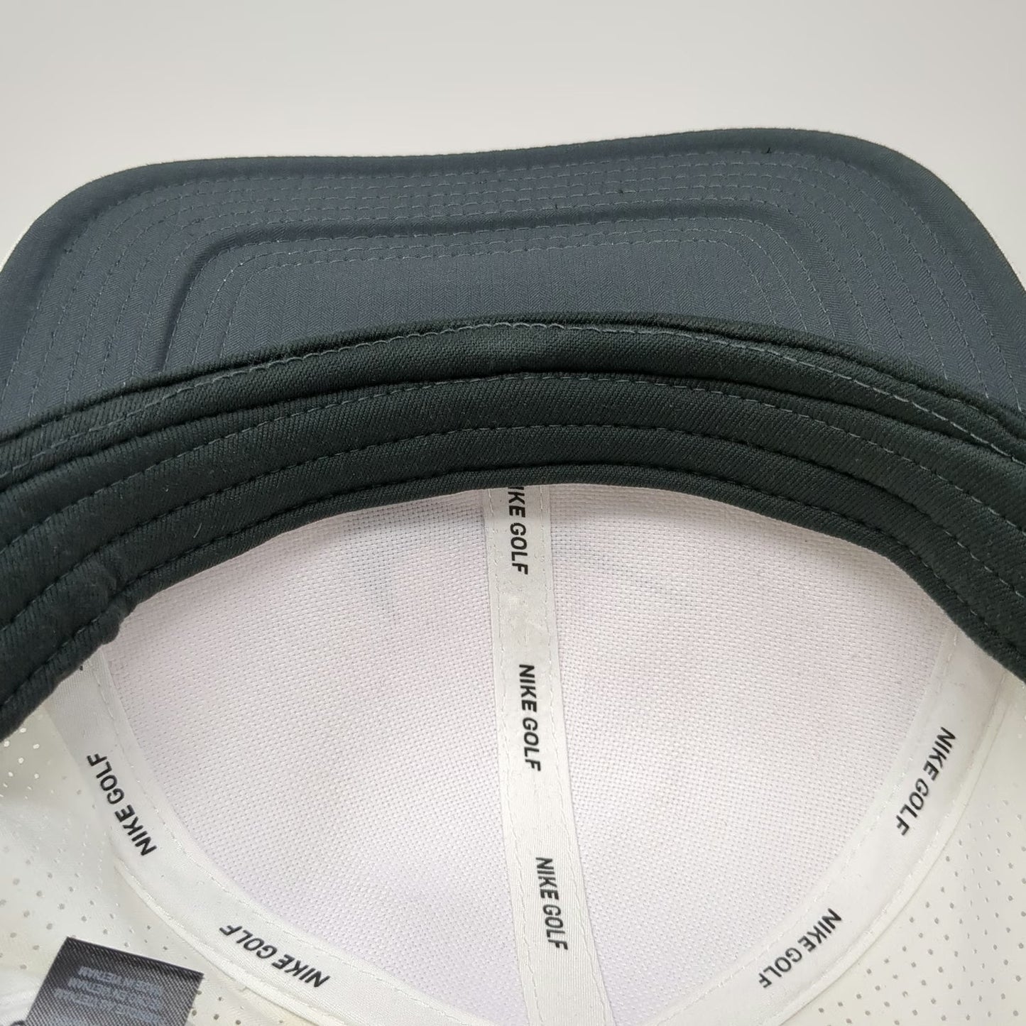 Nike Snapback Hat White One Size Perforated Swoosh Pro Dri-Fit Golf Sports