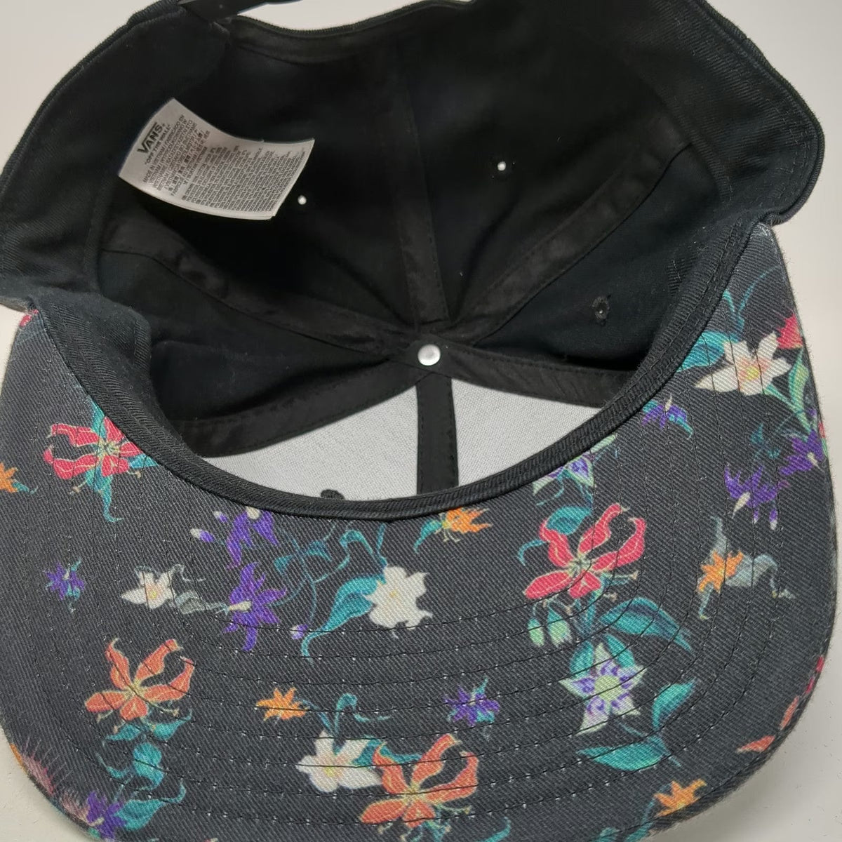 Vans Snapback Hat Black One Size Floral Pattern Brim Tropical Print Logo Patch
