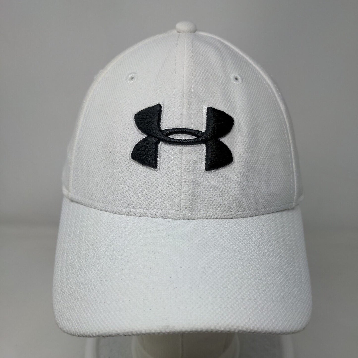 Under Armour Fitted Hat White L/XL Classic Fit Blitzing Embroidered 6 Panel