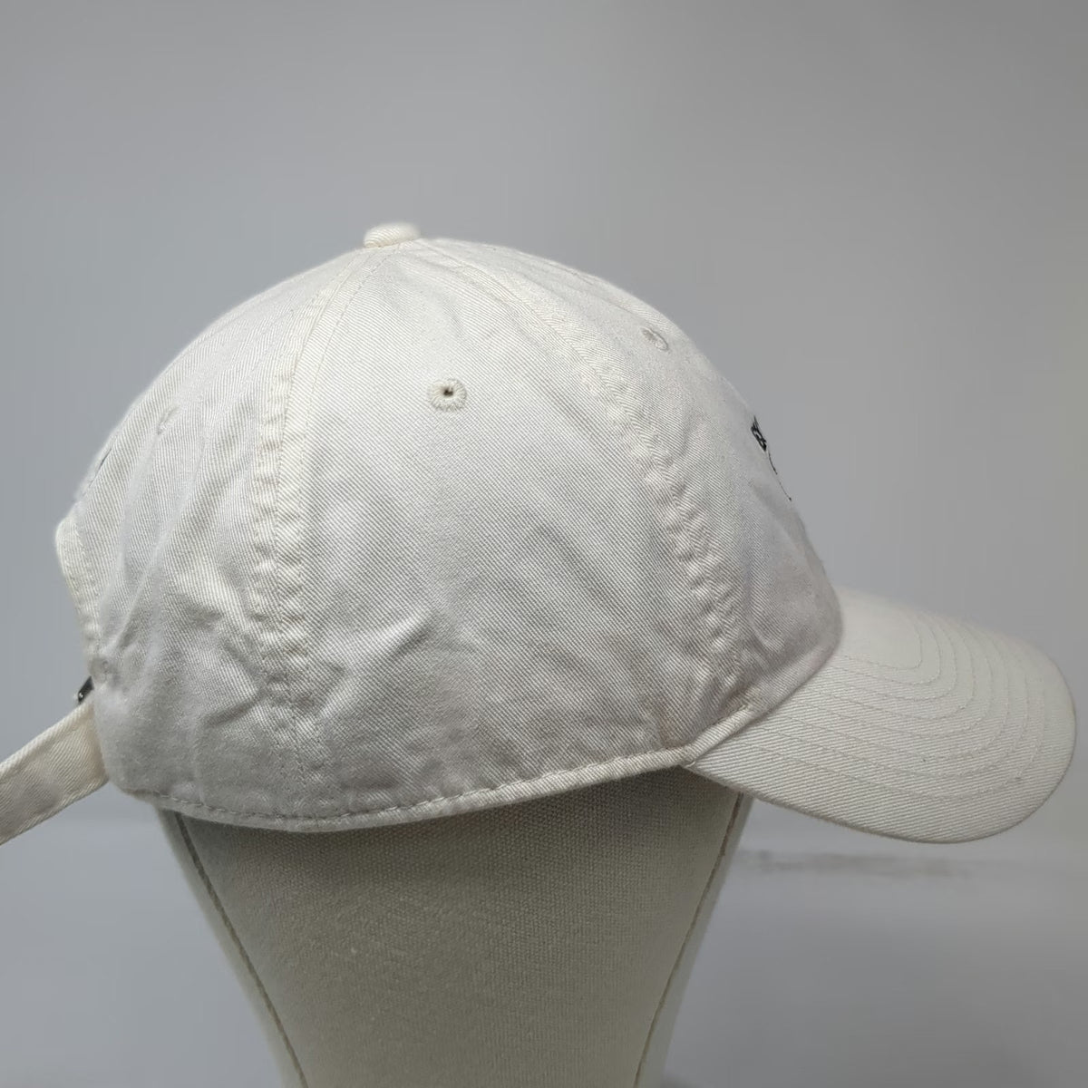 Nike Baseball Cap White L Everyone Watches Women's Sports Slideback Cotton Hat