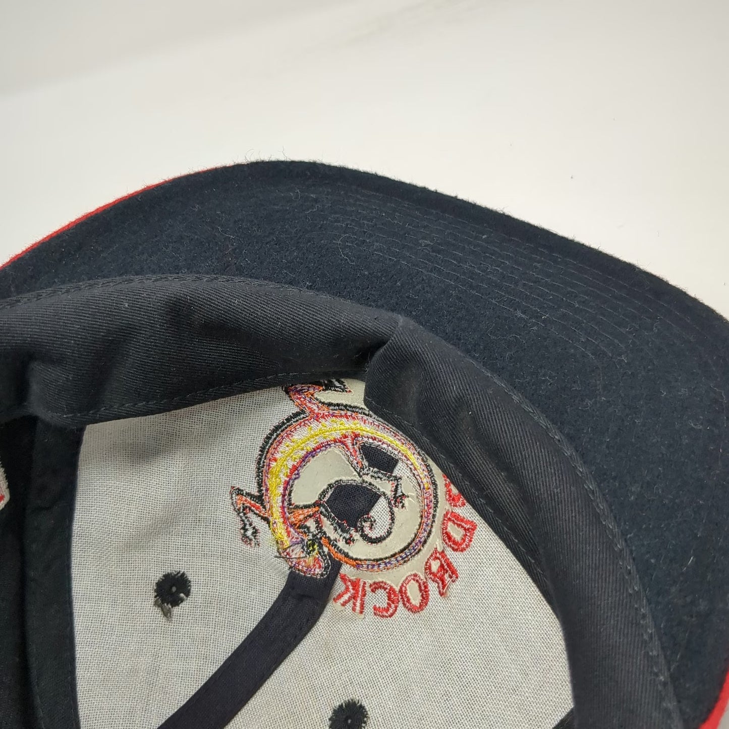 Marlboro Baseball Cap Black Red Vintage Rock Lizard Adventure Team Wool Hat
