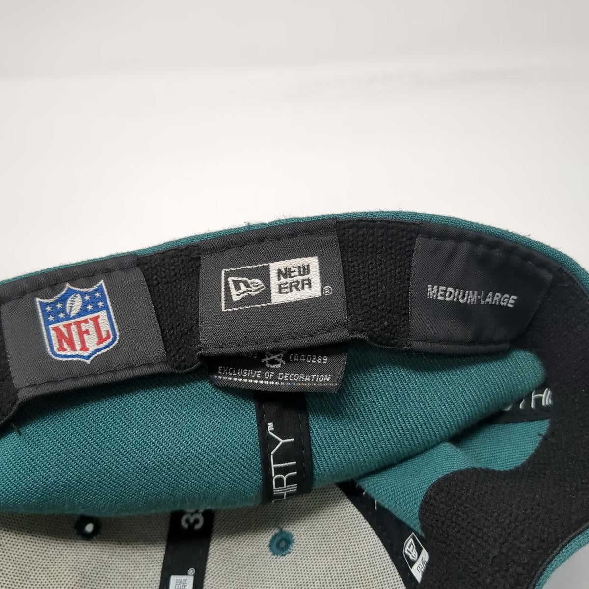Philadelphia Eagles NFL New Era Baseball Cap Green Black L Hat 39THIRTY Stretch