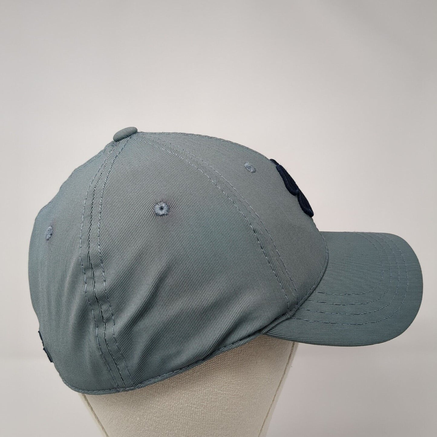 Live Lucky Fitted Hat Gray S/M Embroidered Vented Holes 6 Panel Black Clover