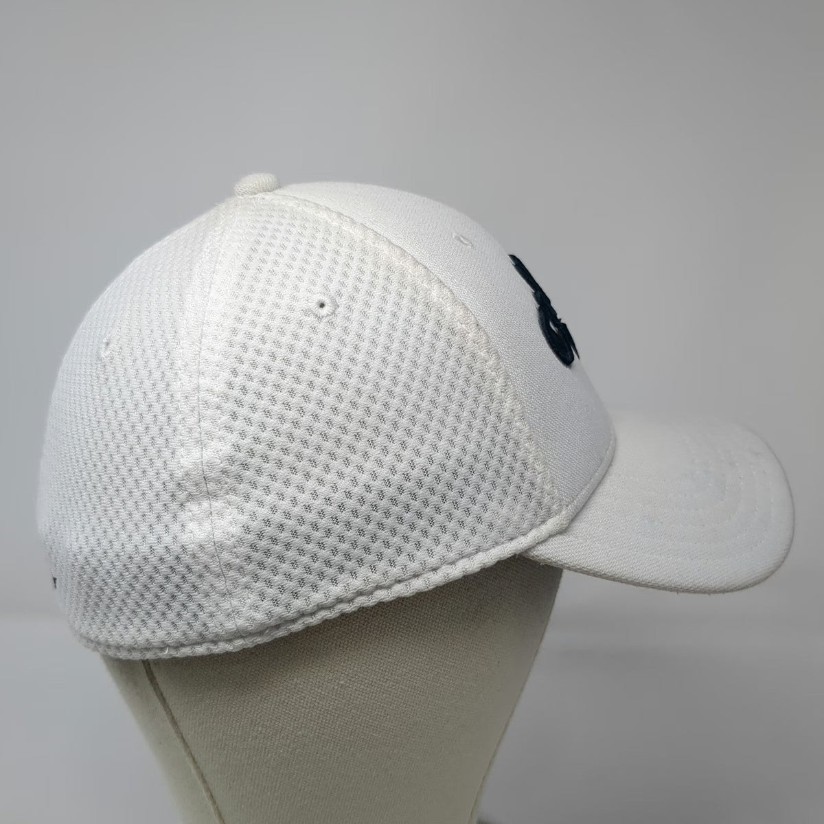 Callaway Baseball Cap White M Mesh Back Odyssey Logo Fitted Golf Stretch Hat