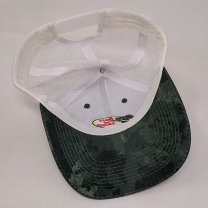 Bass Pro Shops Club Snapback Mesh Back Trucker Hat Green One Size Embroidered