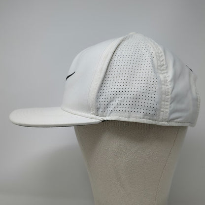 Nike Snapback Hat White One Size Perforated Swoosh Pro Dri-Fit Golf Sports