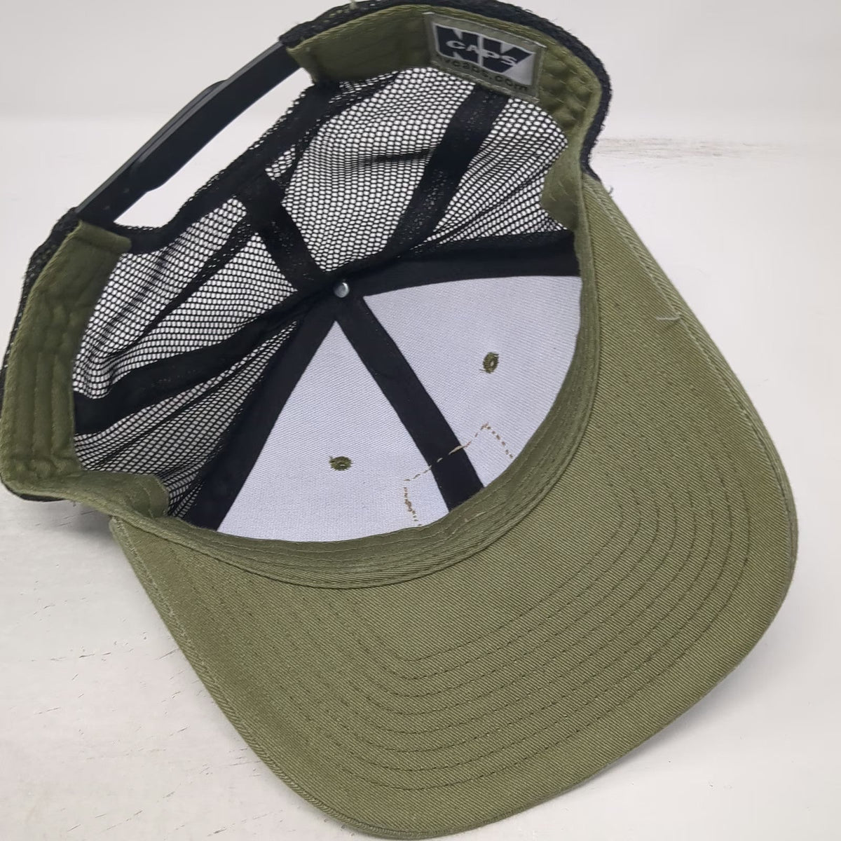 NV Caps Trucker Hat Green One Size 101st Airborne Screaming Eagle Mesh Snapback