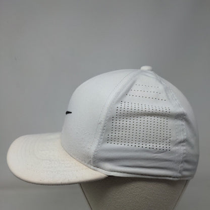 Nike Swoosh Fitted Golf Hat White S/M Classic 99 Dri-Fit Laser Cut