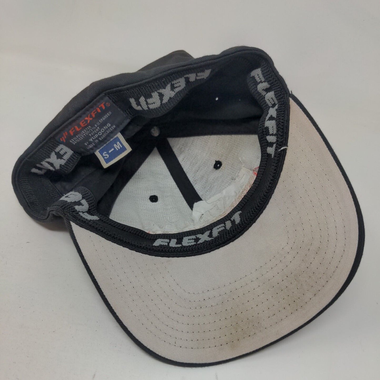 Platinum Performance Fitted Hat Black S/M Black Embroidered Flexfit