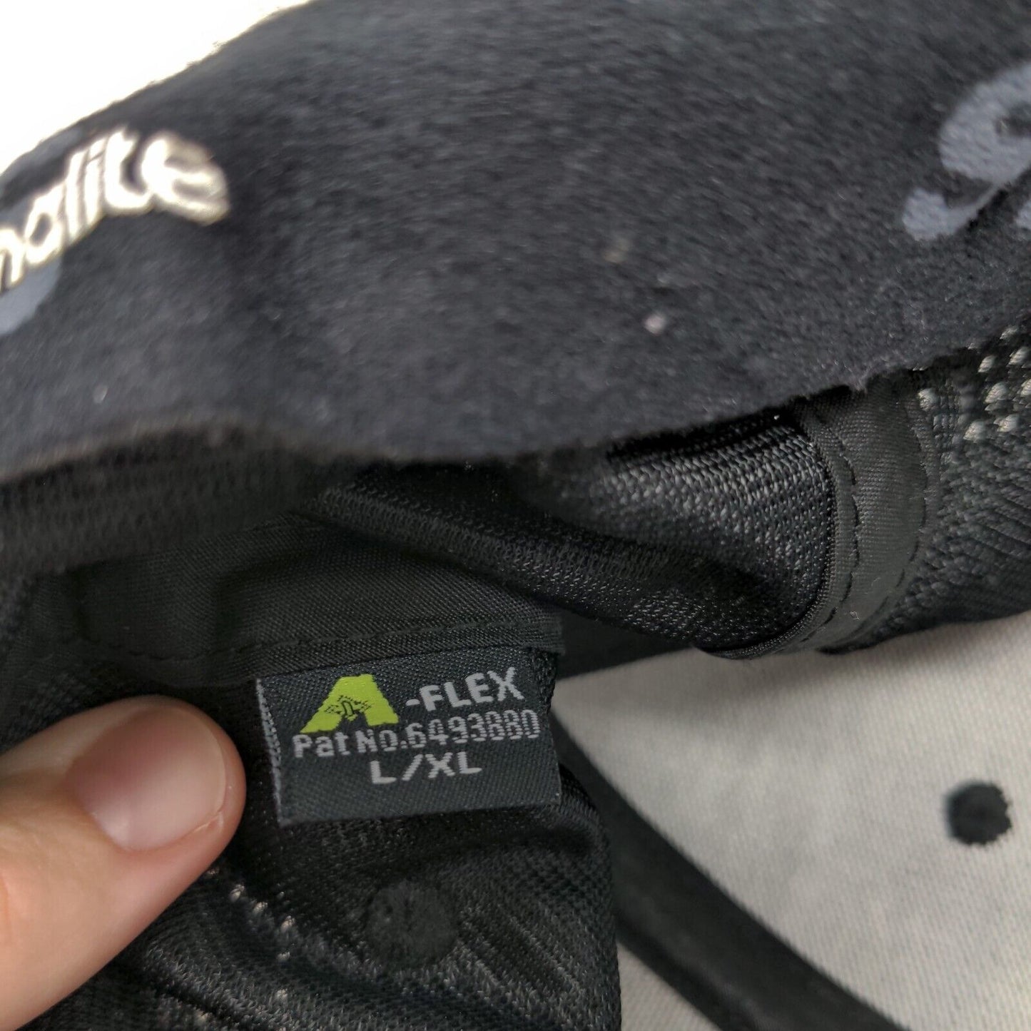Adidas 3 Stripes Fitted Hat Black Large/XL Embroidered Logo 6 Panel