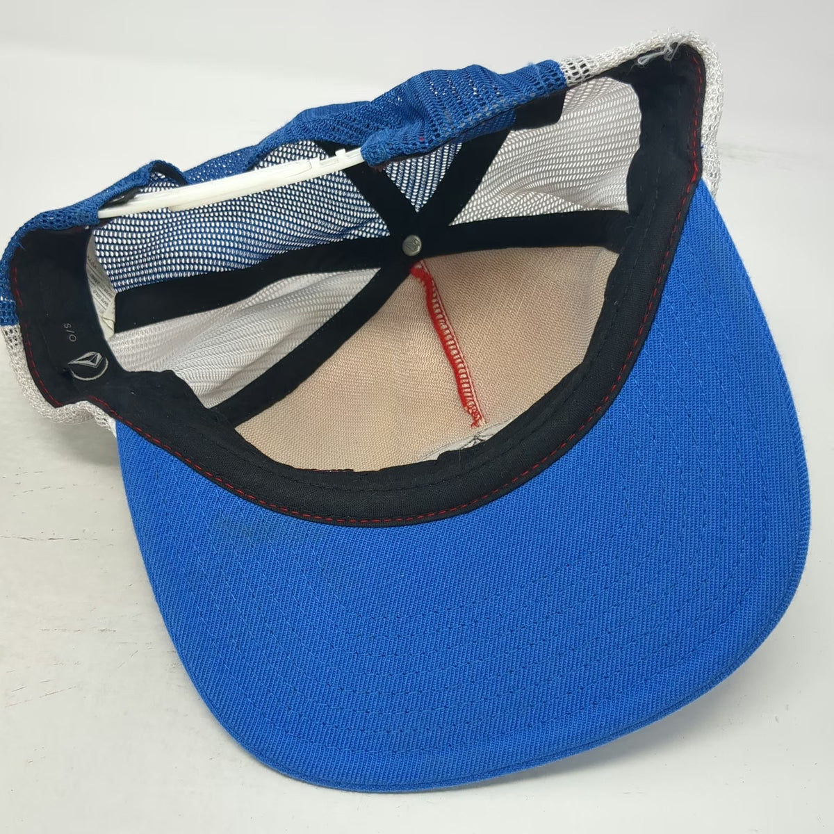 Volcom Trucker Hat Red White Blue One Size Mesh Snapback Logo Patch Skate Surf
