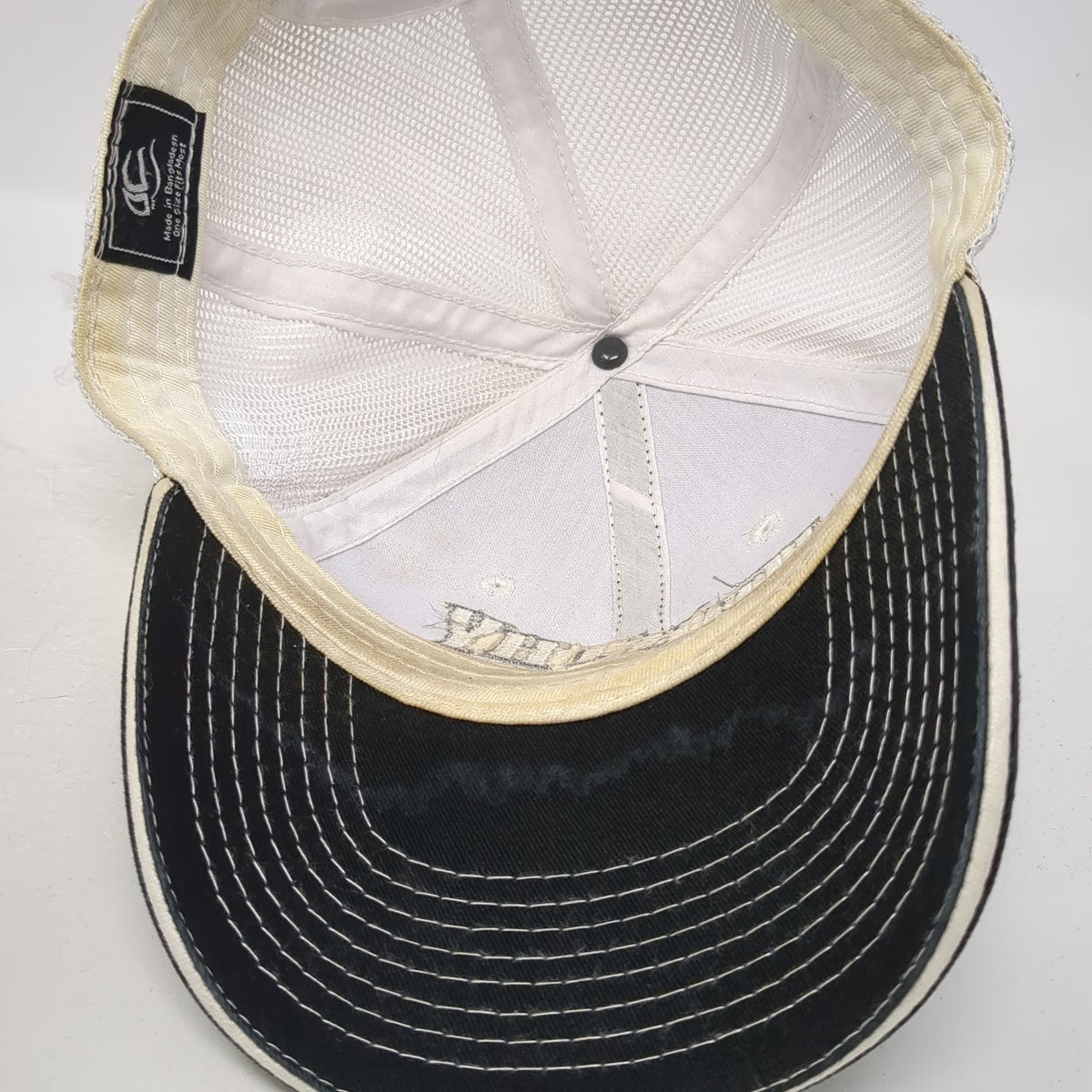 Outdoor Cap Baseball Cap Black OSFM Worthy Brewing Bend Oregon Mesh Strapback