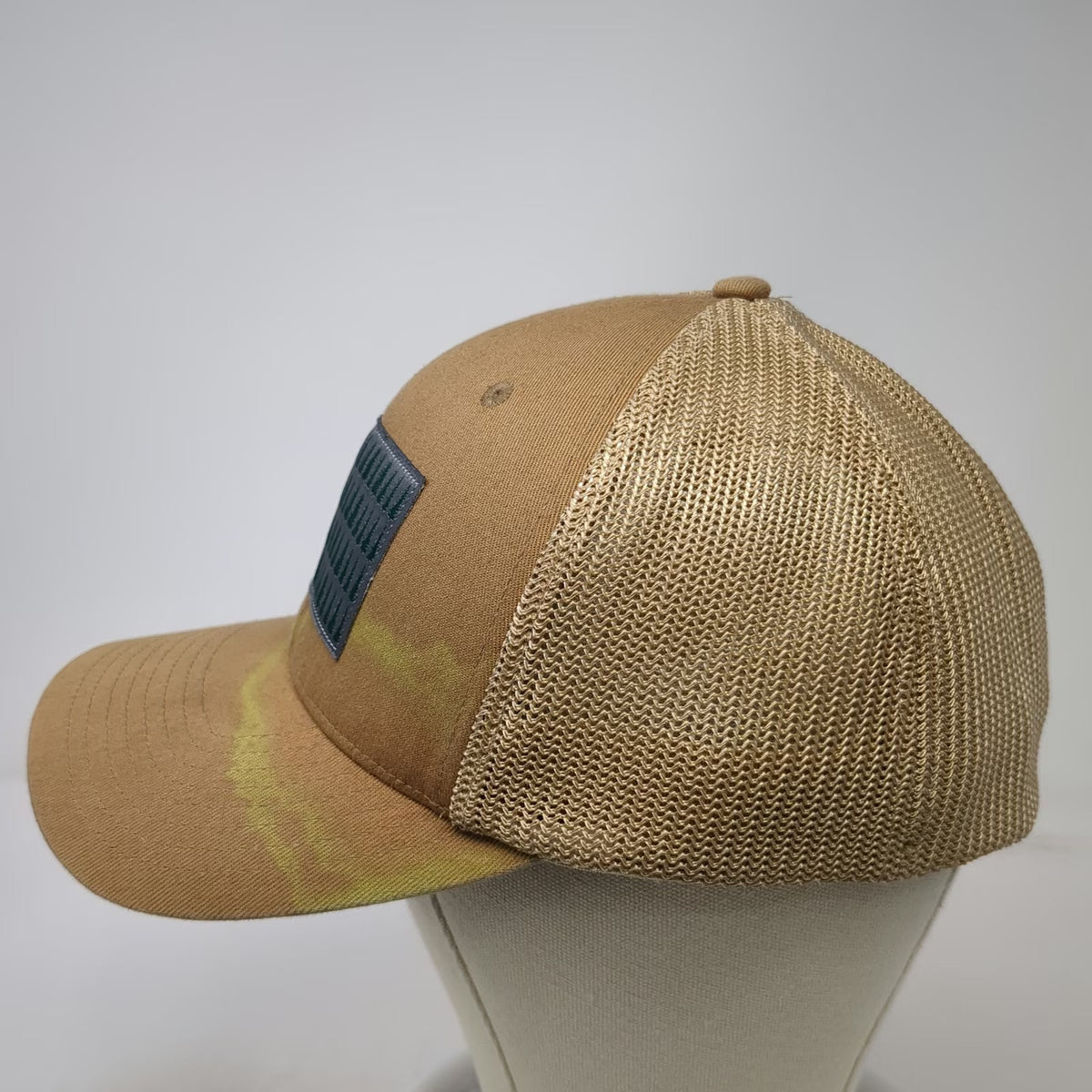 Columbia Baseball Cap Brown XL Mesh Back Pine Tree Flag Patch Stretch Hat