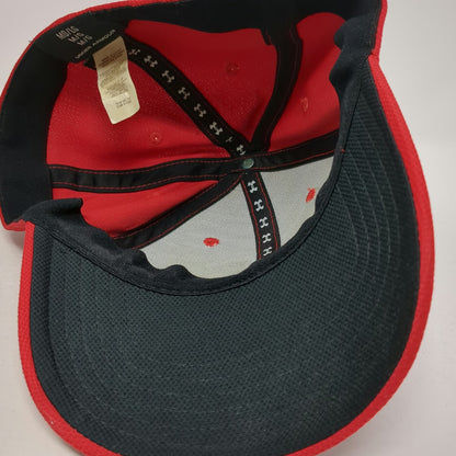 Under Armour Baseball Cap Red L Fitted Performance Breathable Hat Athletic Gear
