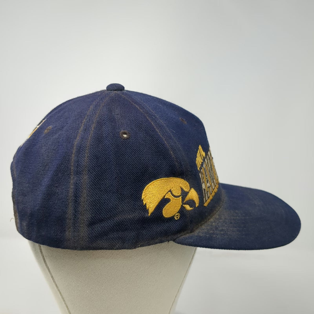 Sports Specialties Iowa Hawkeyes NCAA Snapback Hat Blue Yellow Green Vintage