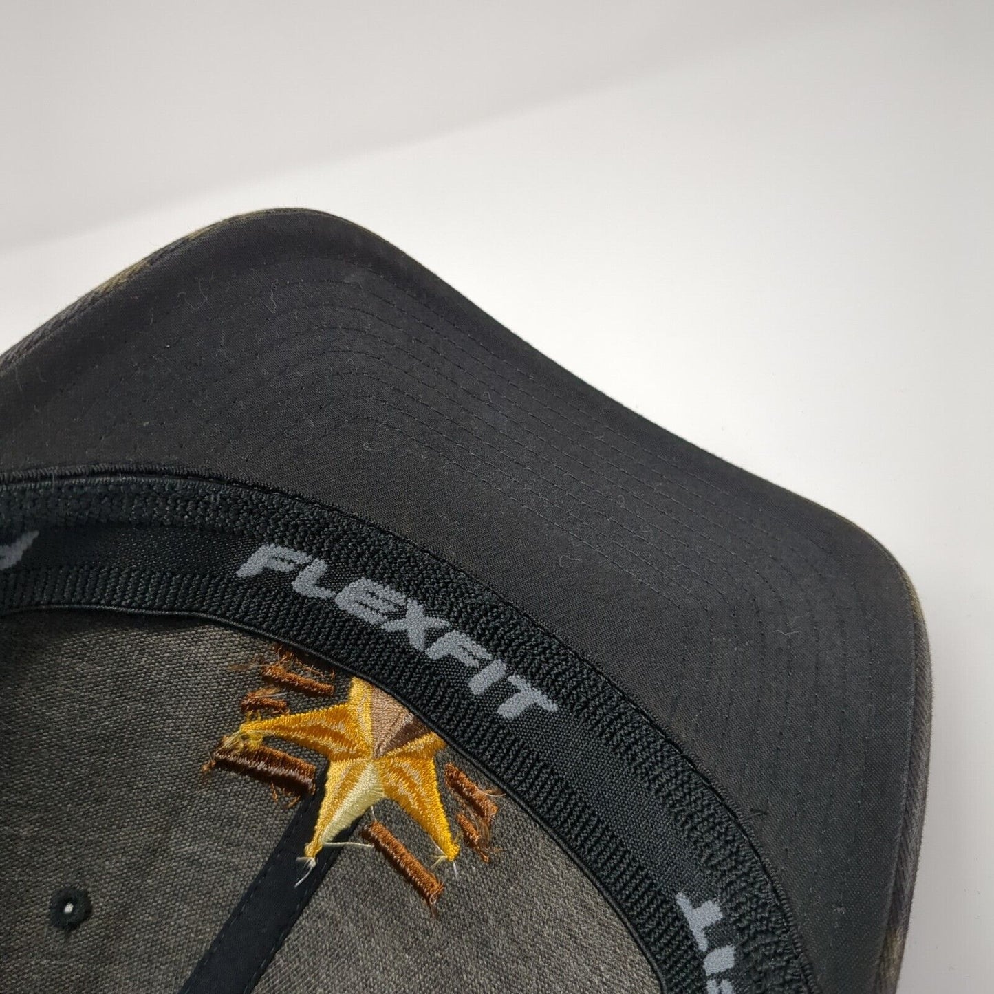 Yupoong Fitted Trucker Hat Camouflage One Size Flexfit Mesh Back 6 Panel