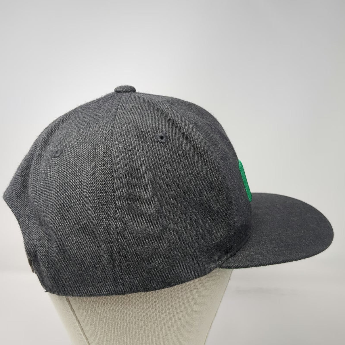 Yupoong Snapback Gray One Size P20 Green Underbrim Flat Bill Wool Blend hat