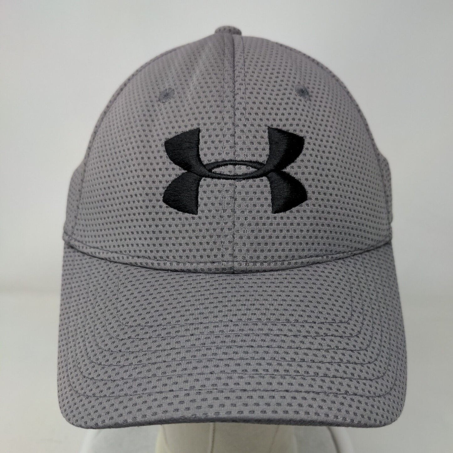 Under Armour Fitted Hat Gray M/L Embroidered Breathable Vented Holes