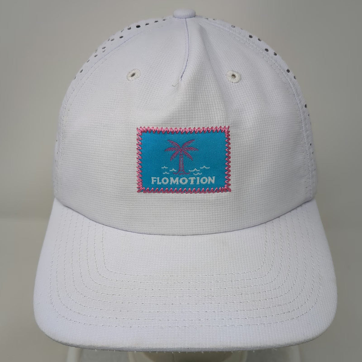 Flomotion Trucker Hat White One Size Palm Tree Perforated Mesh Snapback Beach