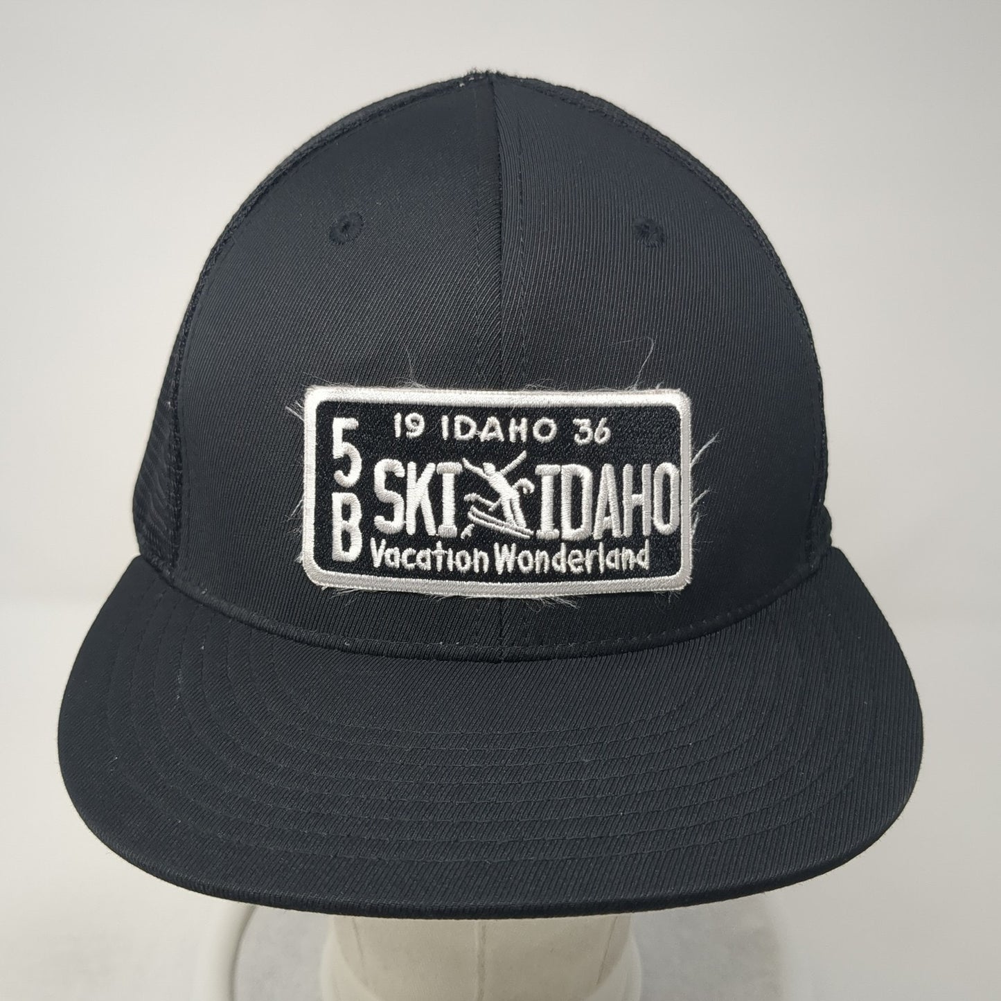 5B Ski Idaho Fitted Mesh Back Trucker Hat Black XL Flexfit Cap America