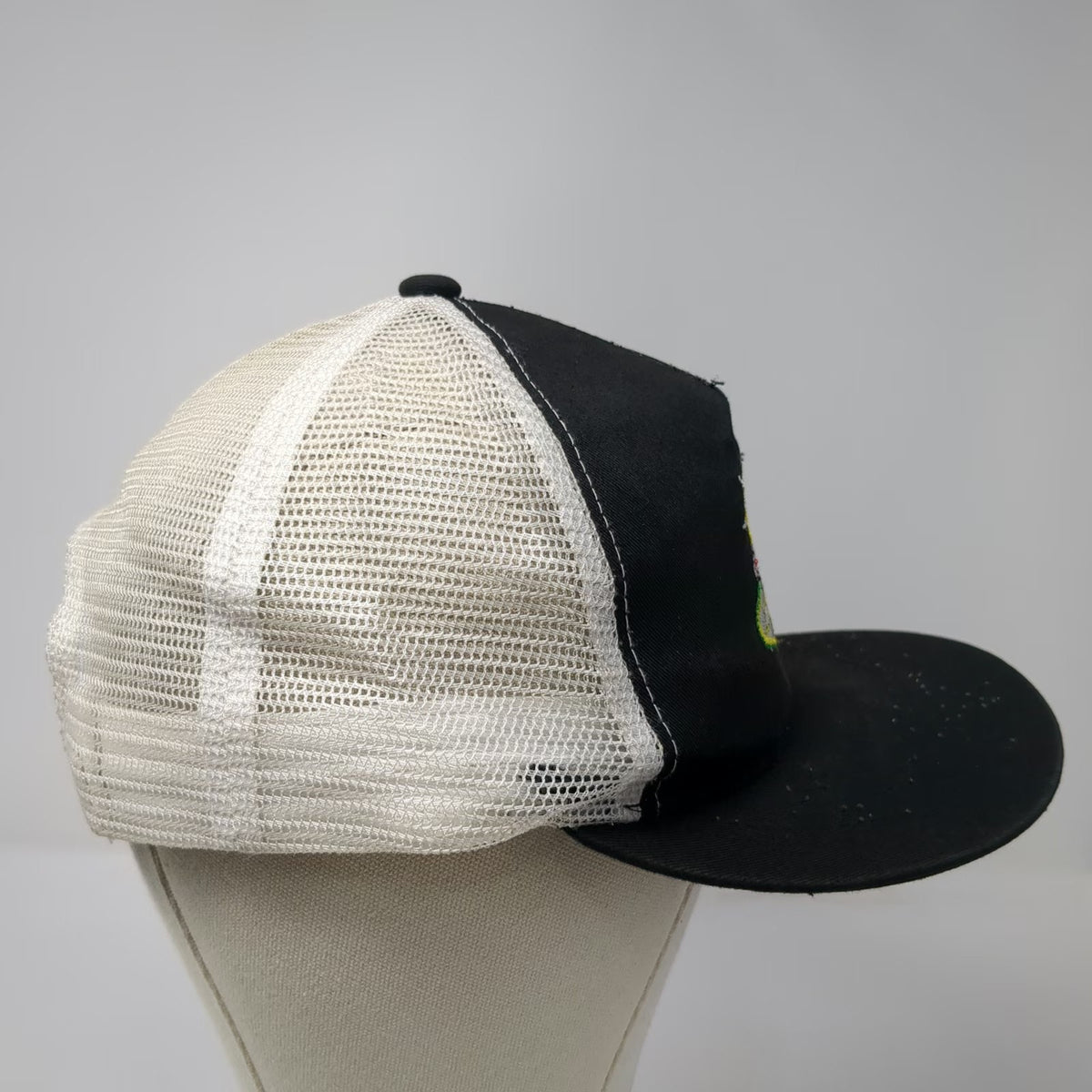 Academy Fits Trucker Hat Black White One Size Smokebuddy Las Vegas Snapback