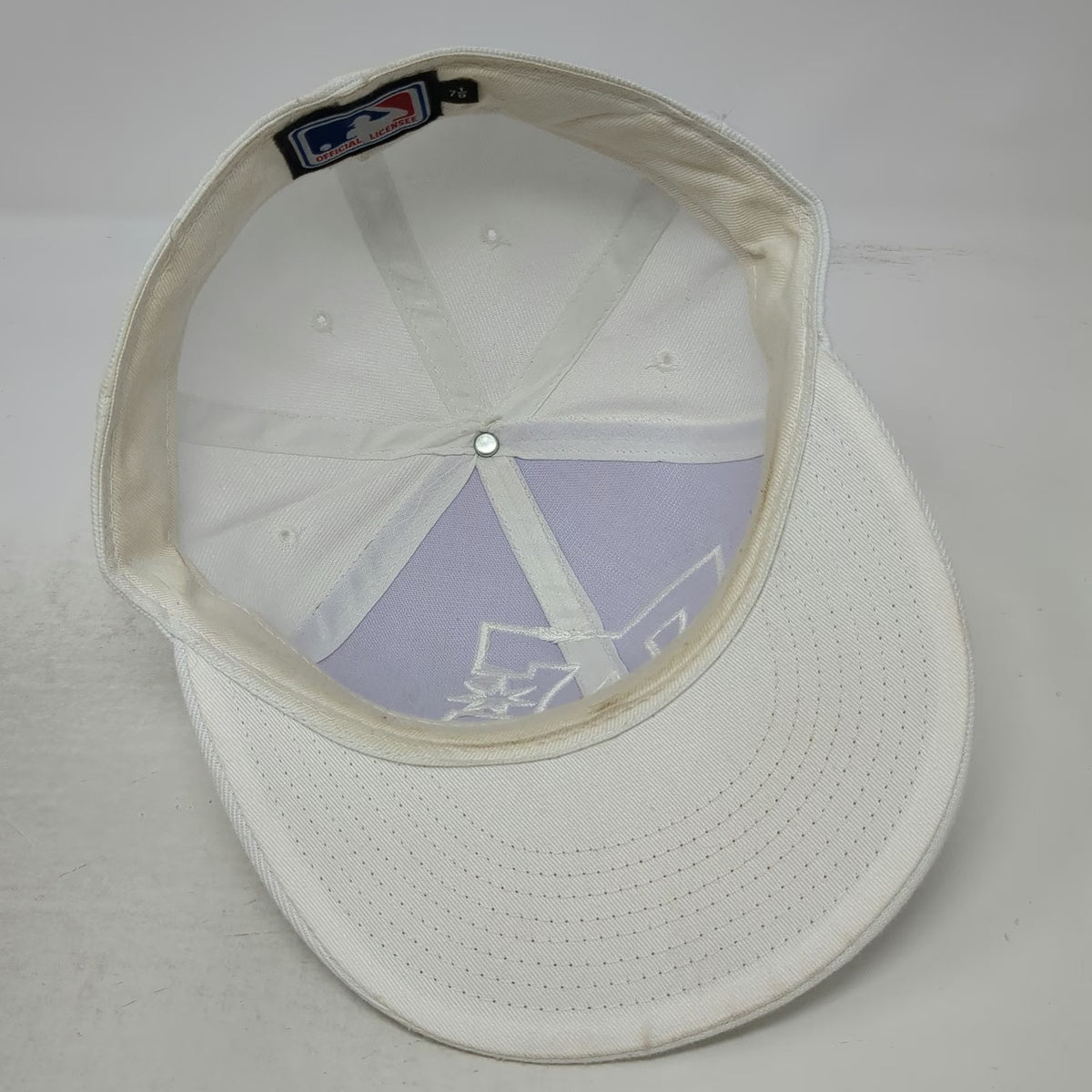 New Era MLB Baseball Cap White 7 1/8 Fitted 59FIFTY DC Logo Tonal Flat Brim