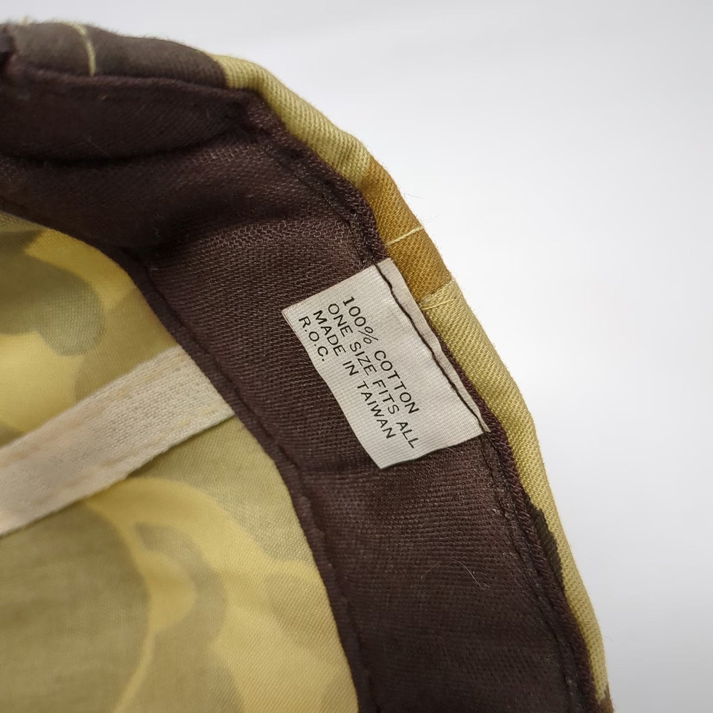 Cabela's 5 Panel Beige Duck Camo Snapback Cotton Flat Brim Script Hat Vintage