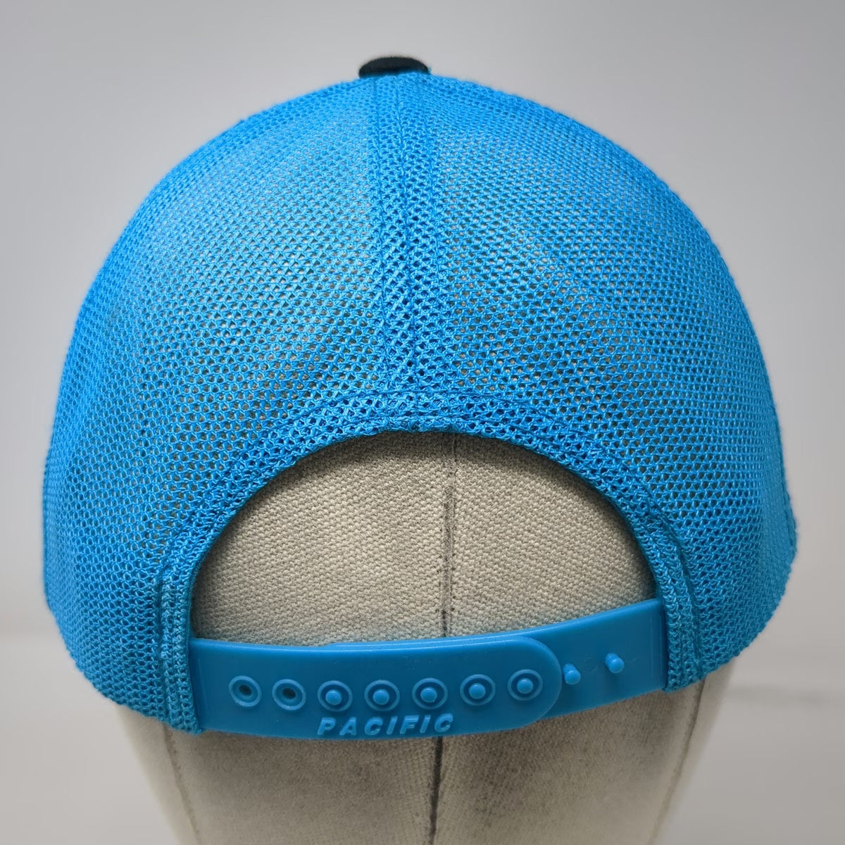 Pacific Headwear Trucker Hat Black Blue One Size Bowfishing Store Mesh Snapback