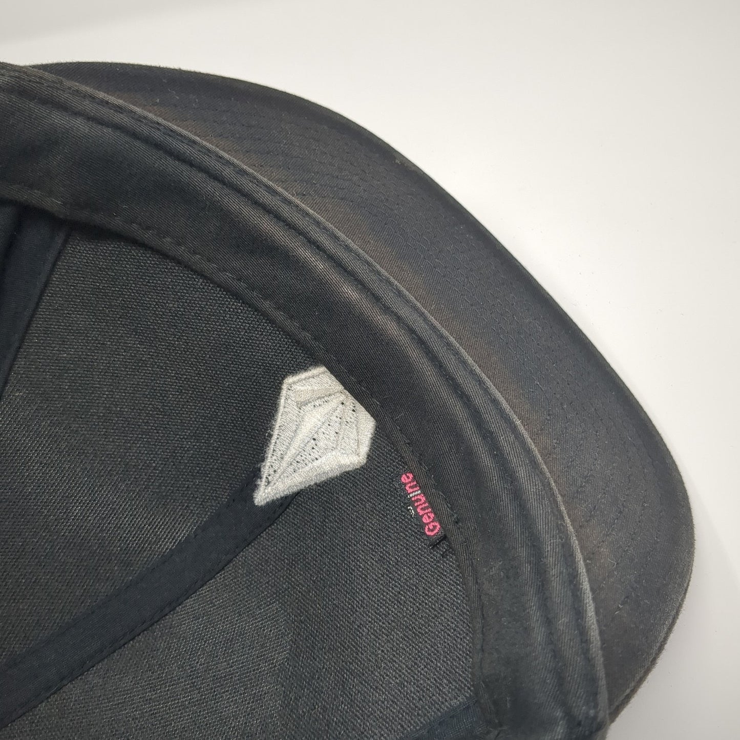 Volcom Snapback Hat Black One Size Adjustable Embroidered Vented Holes 6 Panel