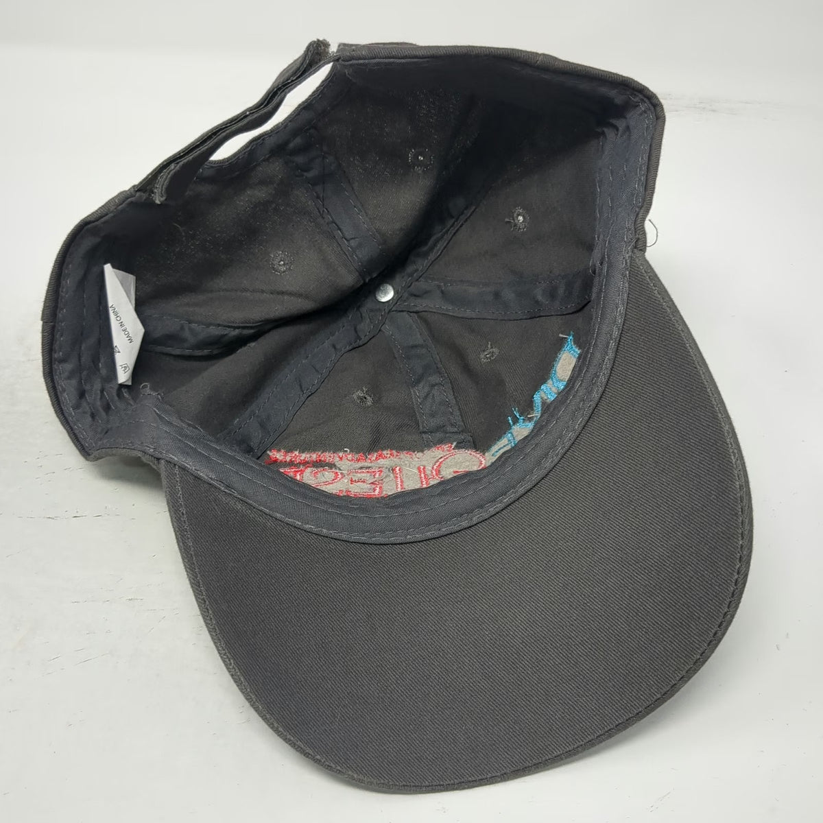 Disney Epcot Seas Adventures DiveQuest Shark Gray Baseball Cap One Size Hat
