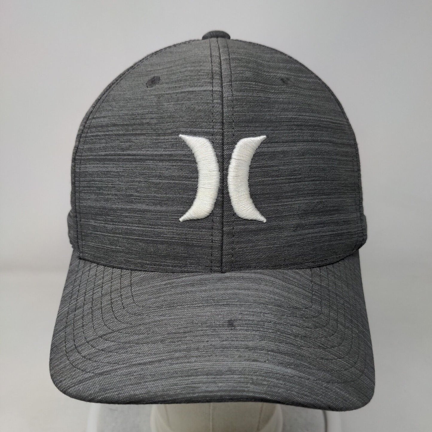 Hurley Fitted Hat Gray L/XL Flexfit Lightweight Embroidered 6Panel Yupoong