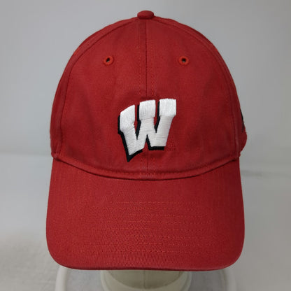 Adidas Wisconsin Badgers NCAA Red XL Baseball Cap Stretch Fit Curved Hat Logo