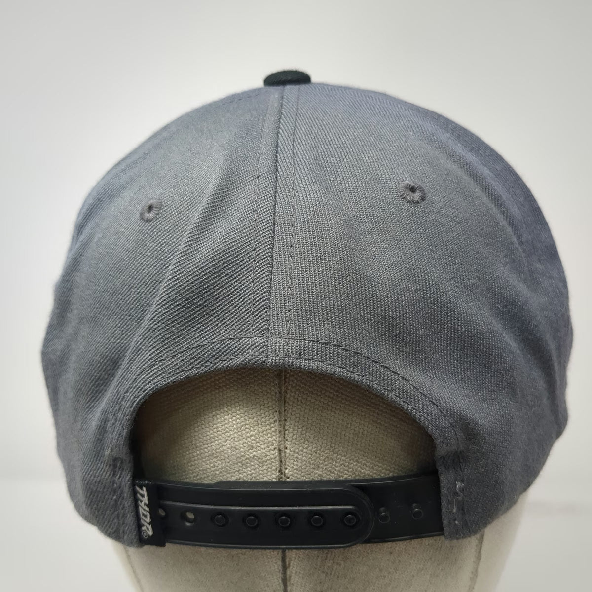 THOR Snapback Gray One Size Original Racewear Dirtbike Goods Patch Hat Black