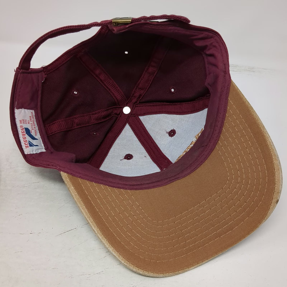 Toppers Airstream An American Legend Hat Baseball Cap Red One Size Slideback