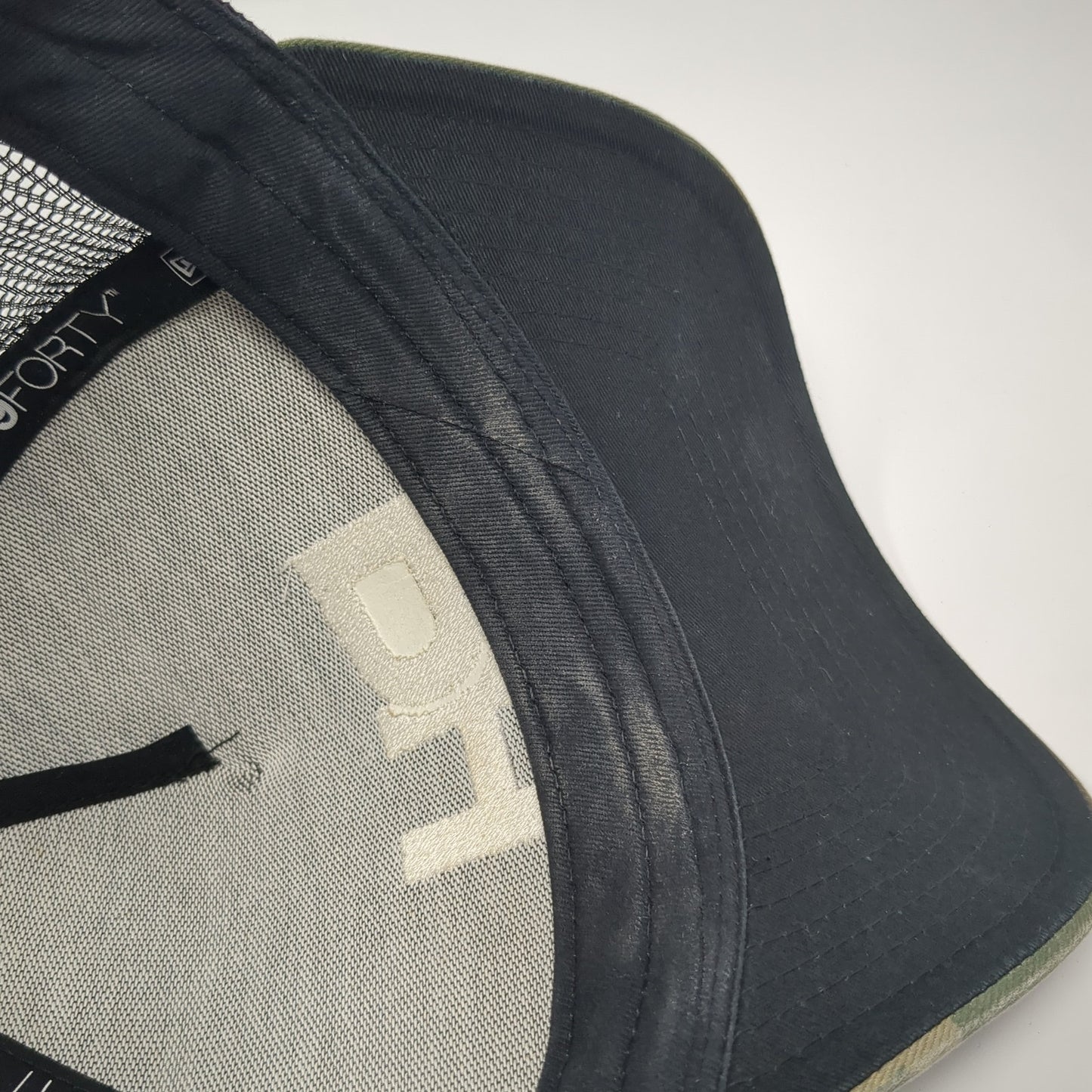 RH Snapback Mesh Back Trucker Hat Multicolor Camo One Size New Era