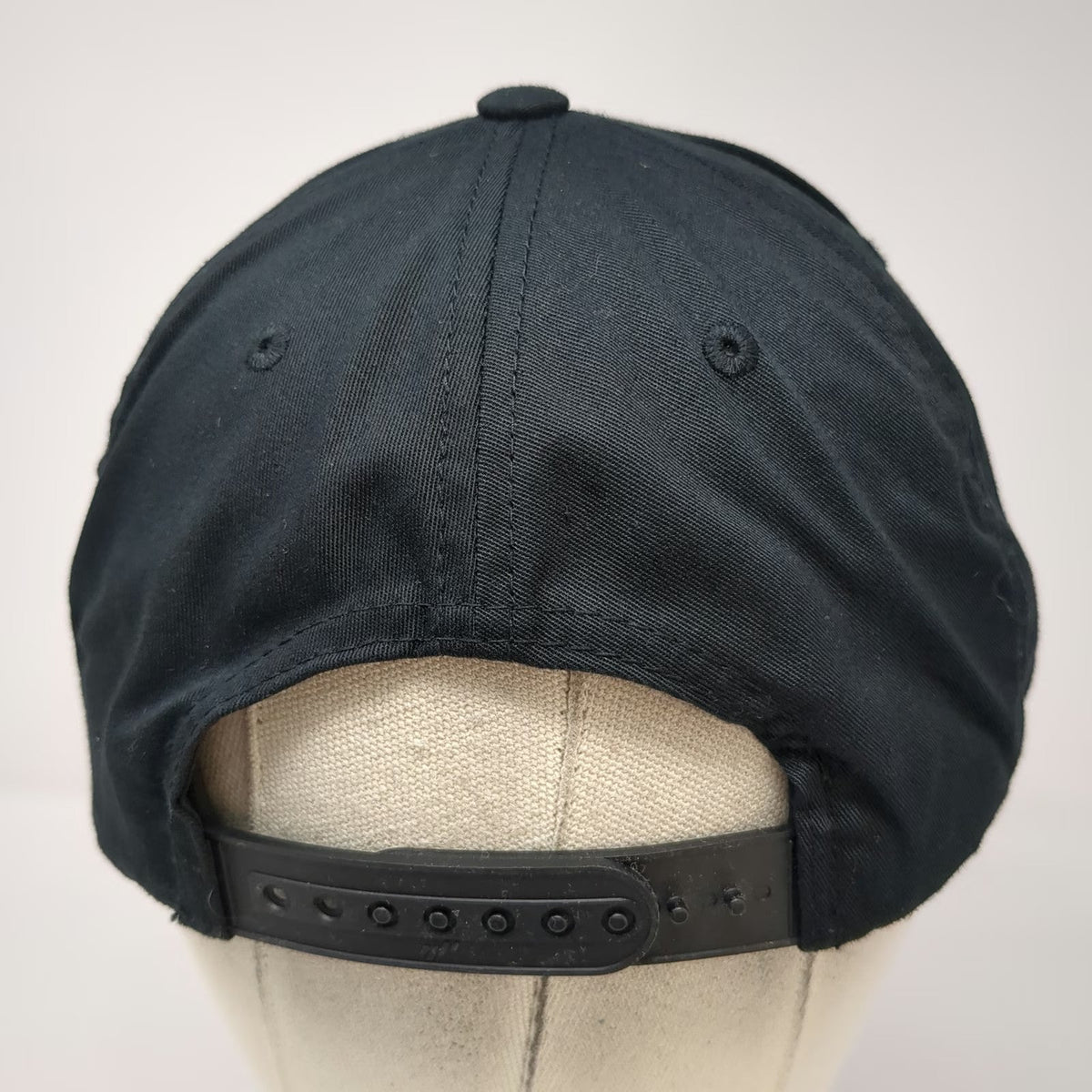 Yupoong Snapback Black One Size Hat ZeroAvia Aviation Logo Structured Travel Cap