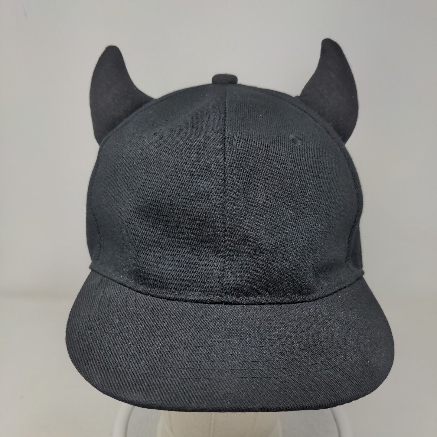 Unbranded Snapback Hat Black One Size Adjustable Devil Horn Vented Holes Blank