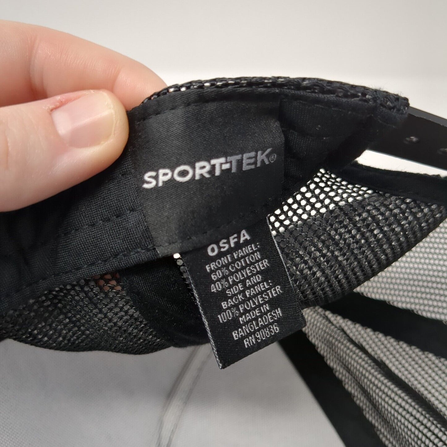 ROAR Snapback Trucker Hat Black OS Adjustable Embroidered Mesh Back Sport-Tek