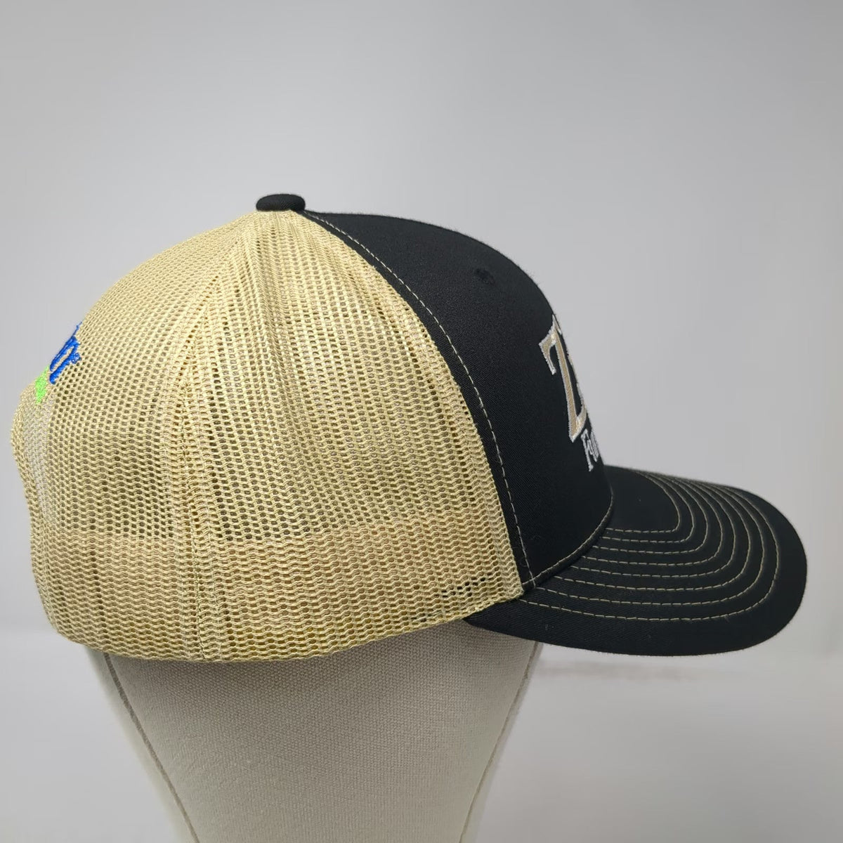 Richardson Trucker Hat Black Beige One Size Zing Fungicide Gowan USA Snapback