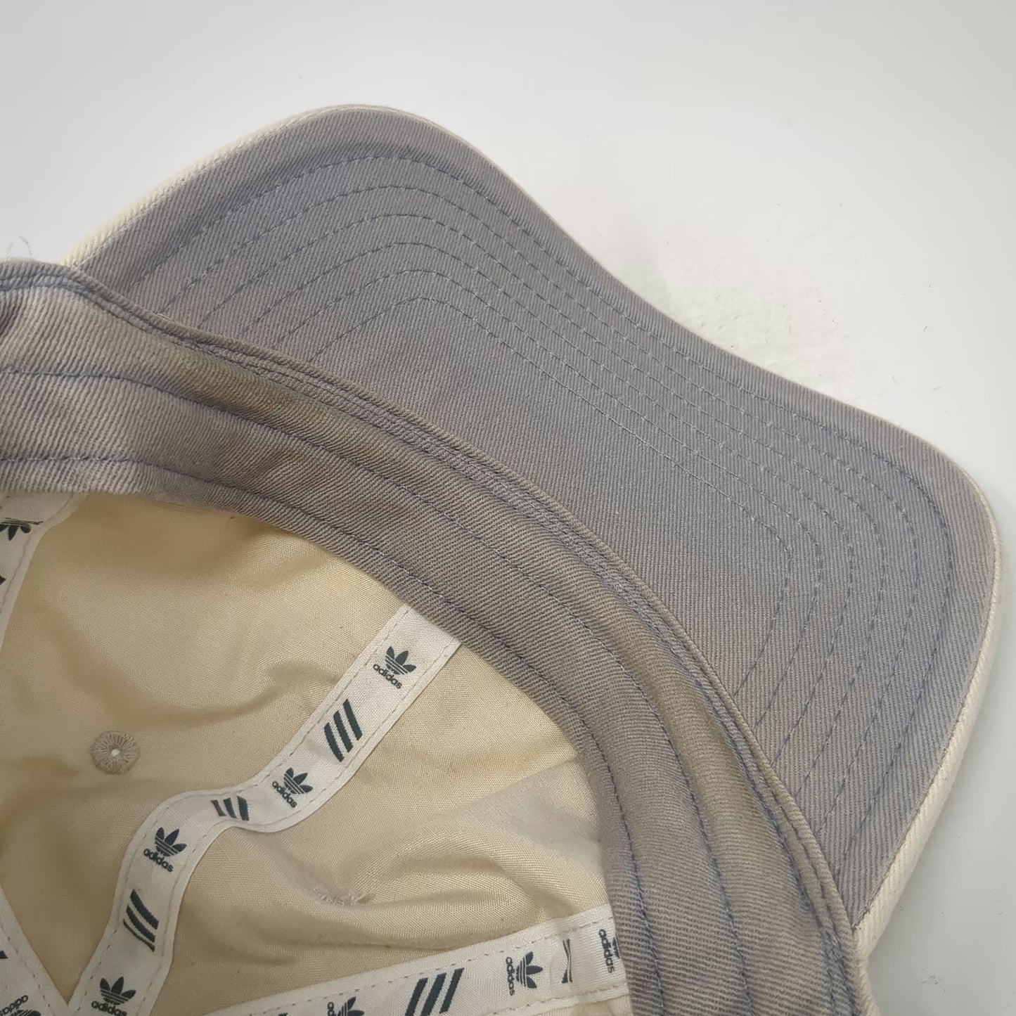 adidas Baseball Cap Beige One Size Trefoil Logo Slideback Cotton 6 Panel Hat