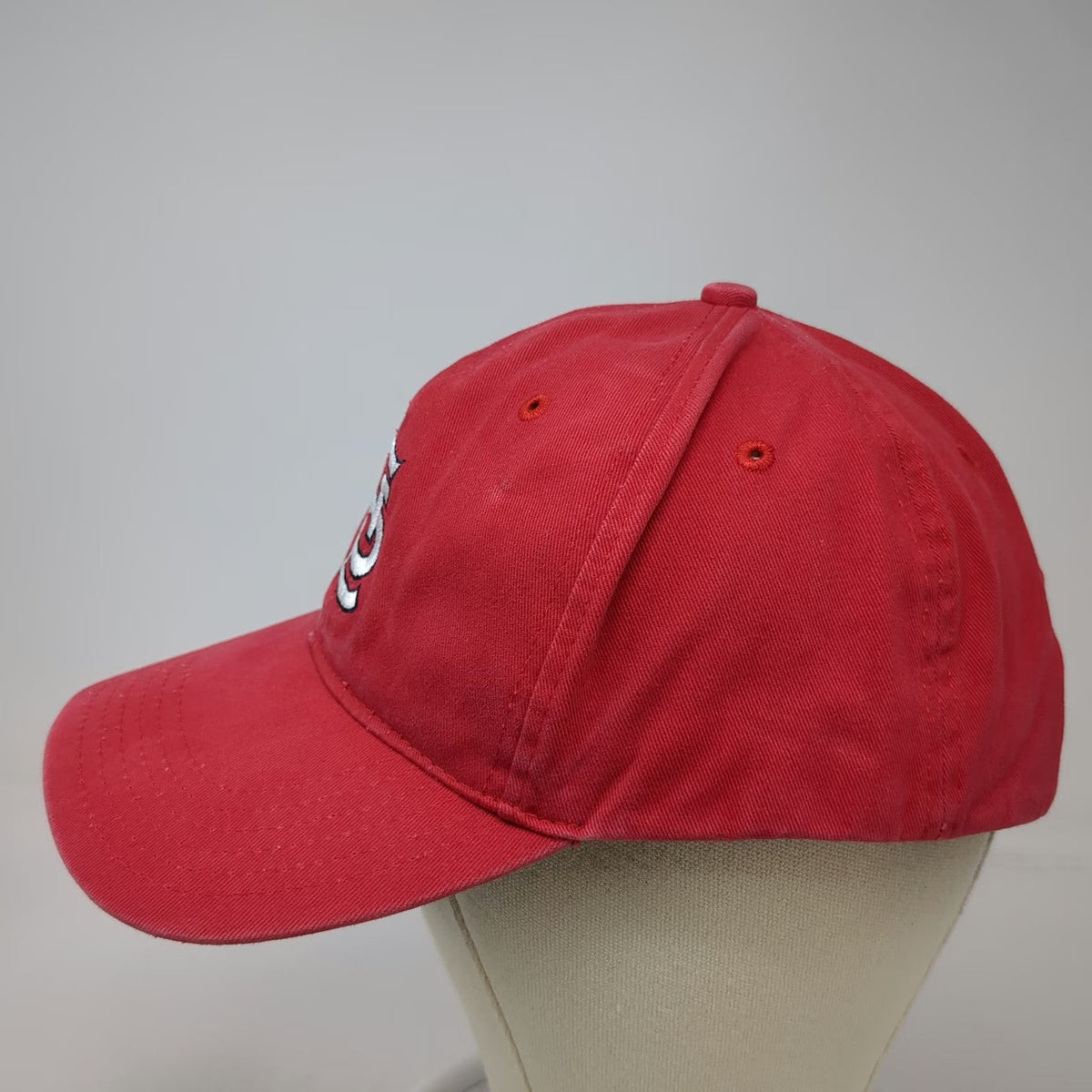 St Louis Cardinals MLB Fan Favorite Red One Size Baseball Cap Strapback STL Hat