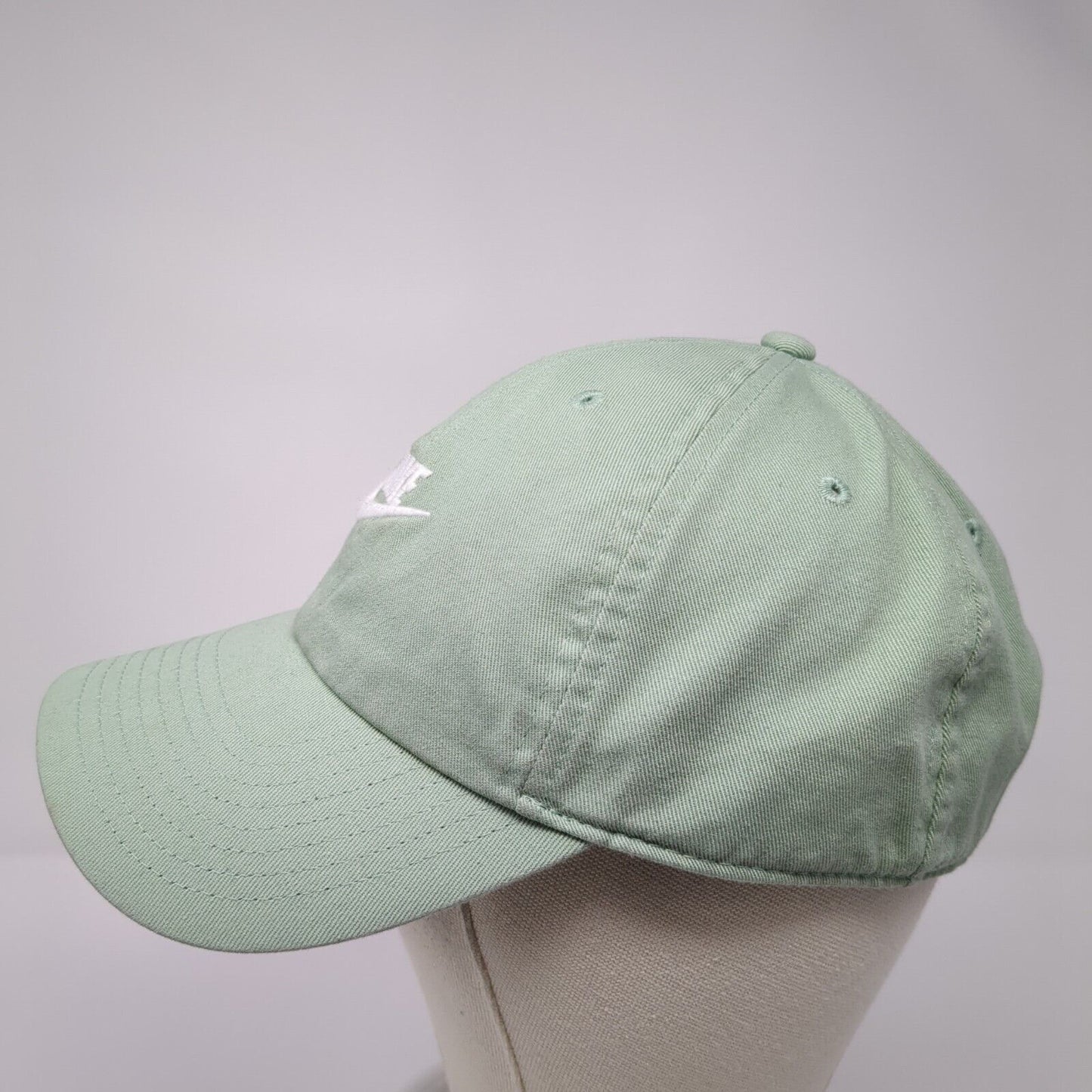 Nike Slideback Hat Green One Size Adjustable Embroidered Heritage86 Cotton