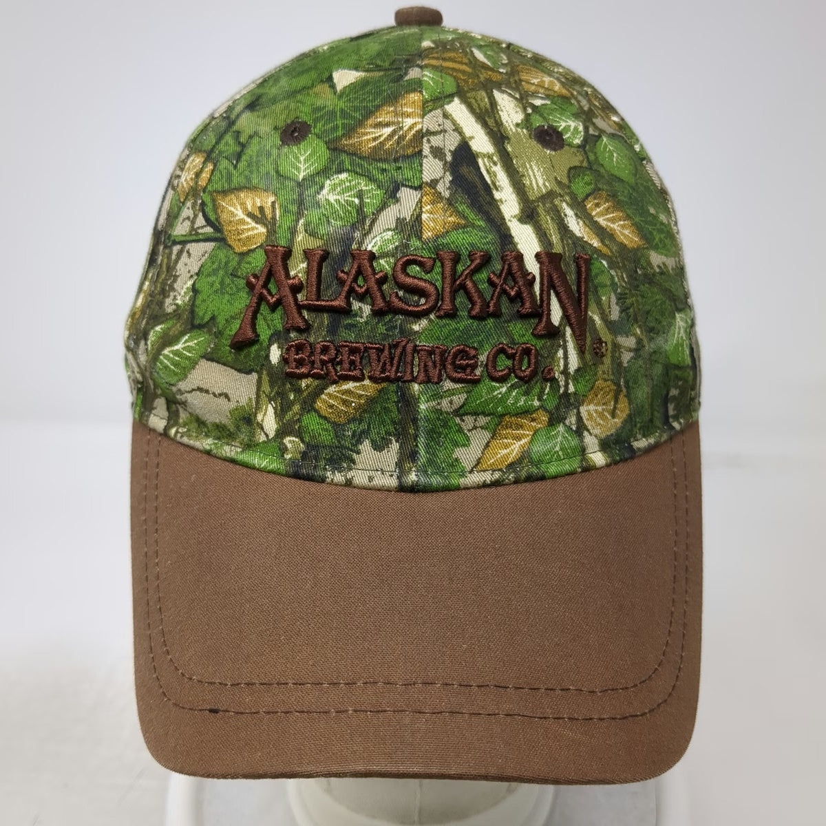 Alaskan Brewing Co Baseball Cap Green Brown One Size Camo Leaf Beer Brewery Hat