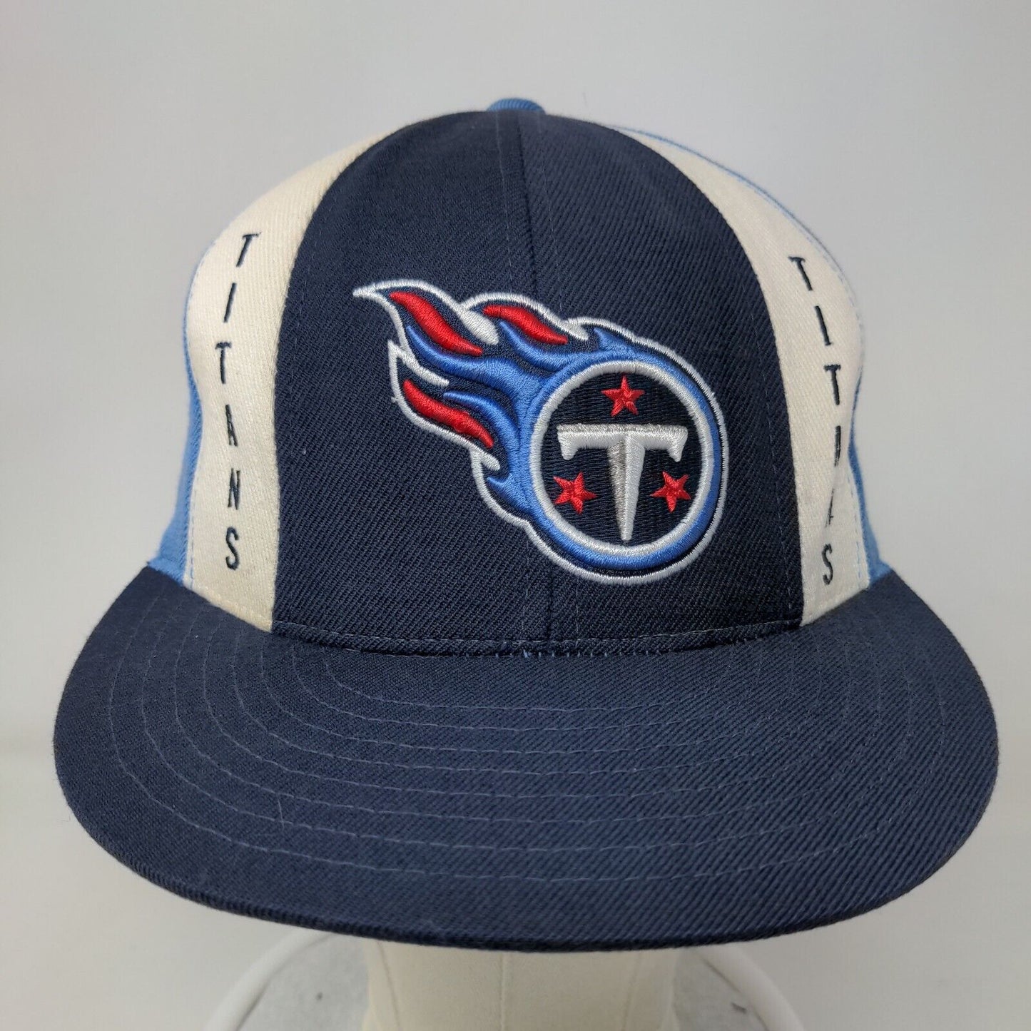 Reebok Men's Fitted Flat Bill Hat Blue Tennessee Titans Embroidered 100% Wool