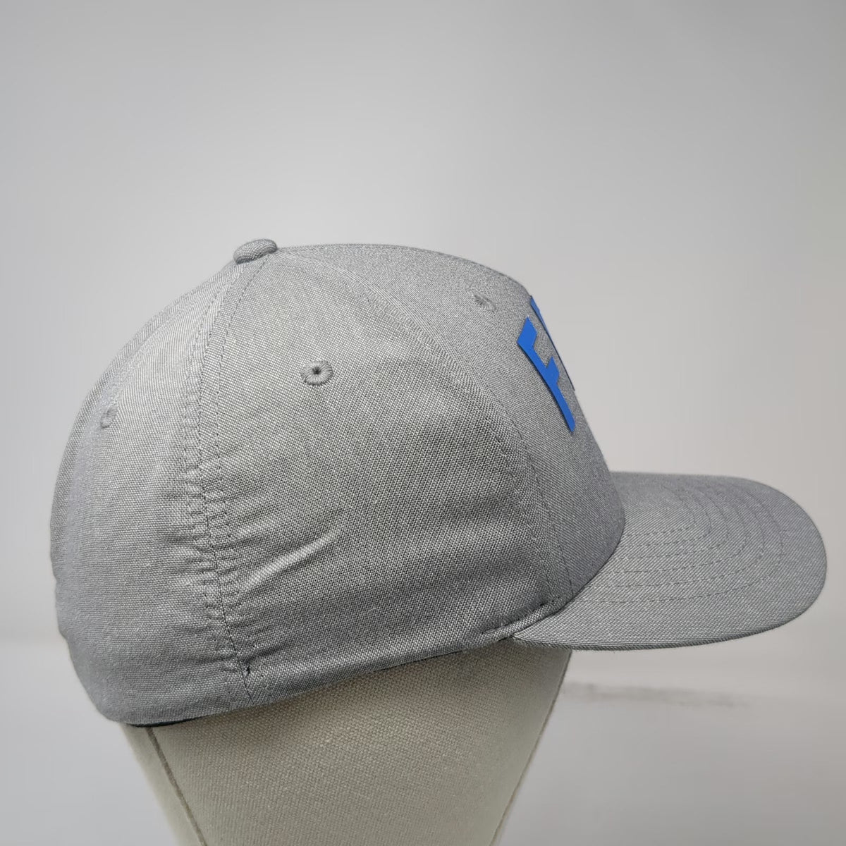Fox 5 Panel Gray M Hat Blue Raised Logo Flexfit Fitted Curved Brim