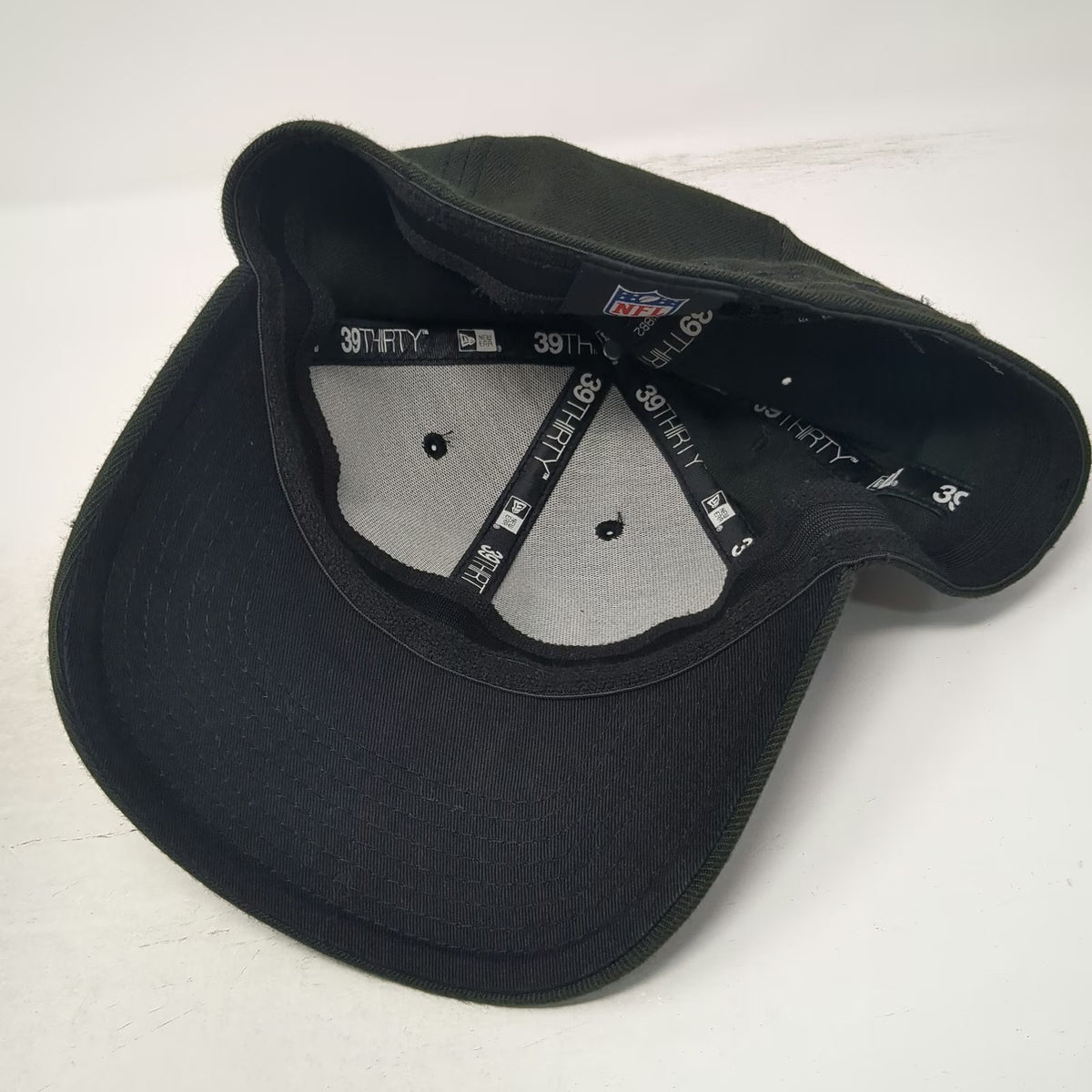 San Francisco 49ers NFL New Era Baseball Cap Black L 39THIRTY Tonal Logo Hat