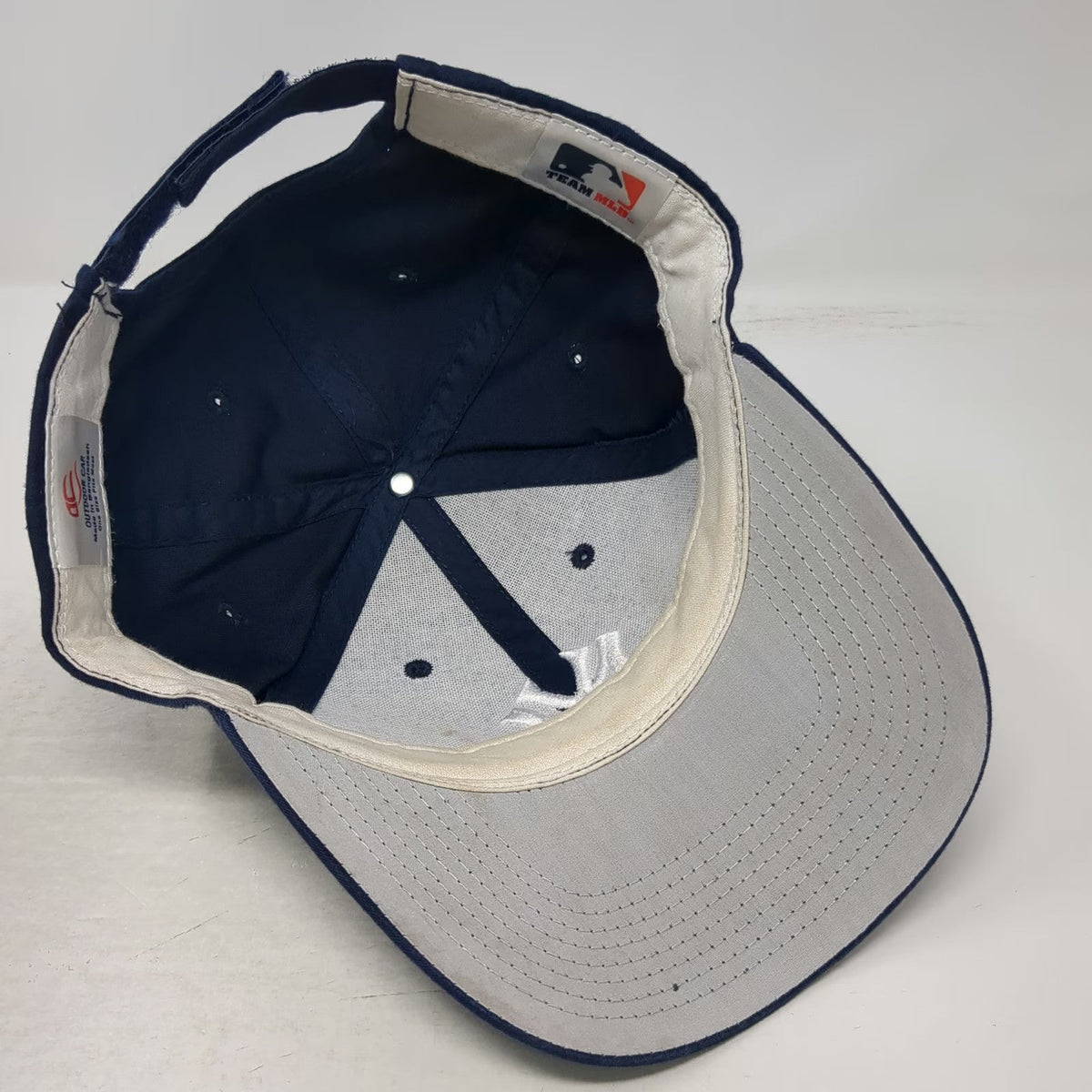 New York Yankees MLB Outdoor Cap Baseball Blue One Size Strapback Logo Hat
